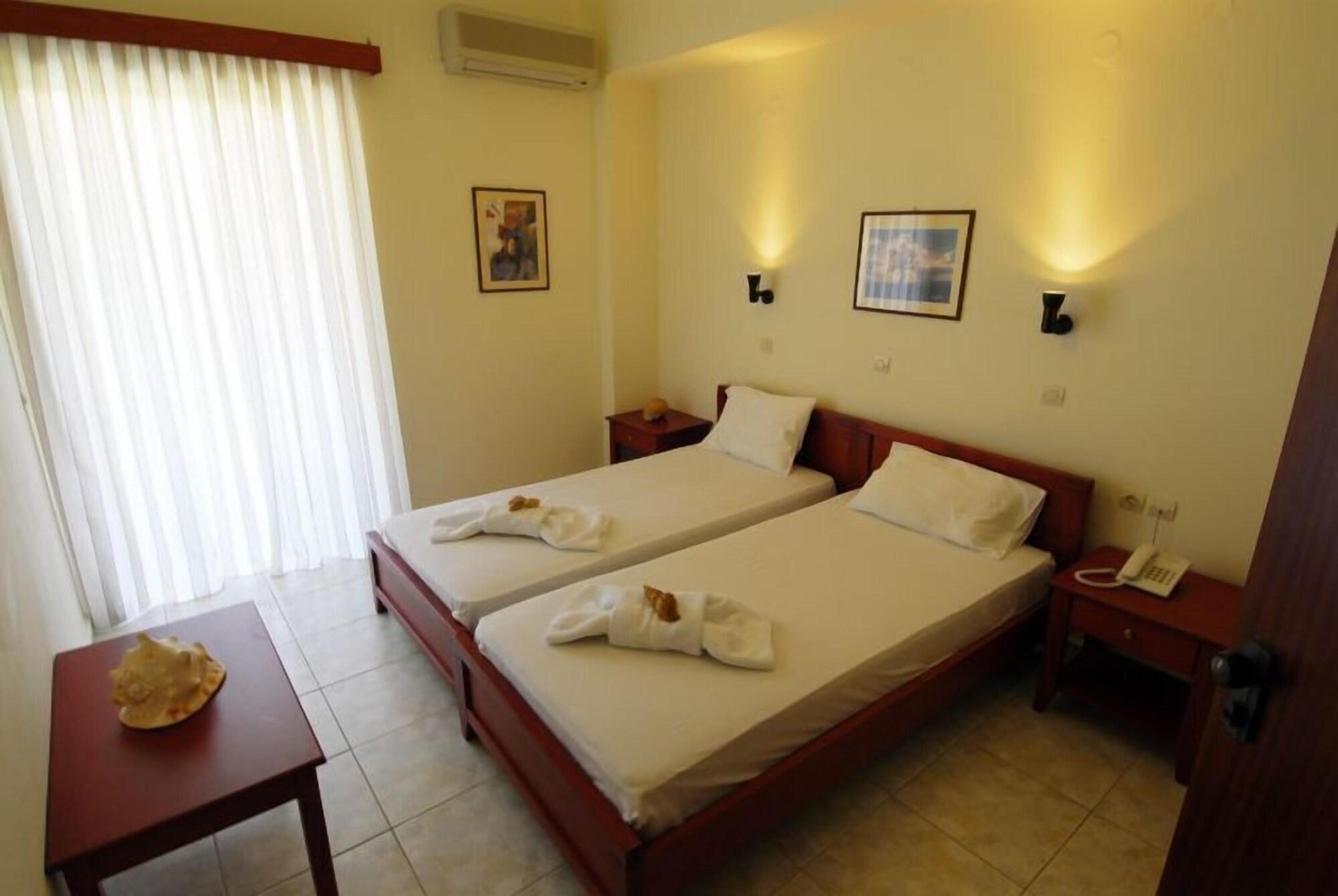 Ammoudi Hotel Damnoni Exterior foto