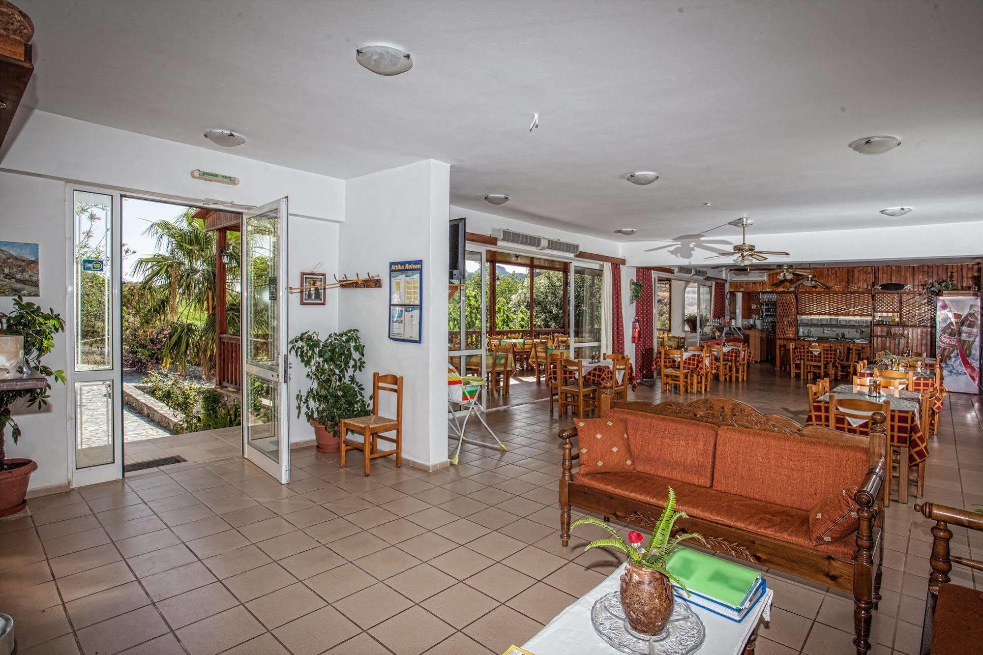 Ammoudi Hotel Damnoni Exterior foto